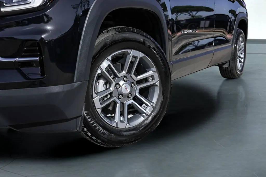 GMC Terrain photo 4