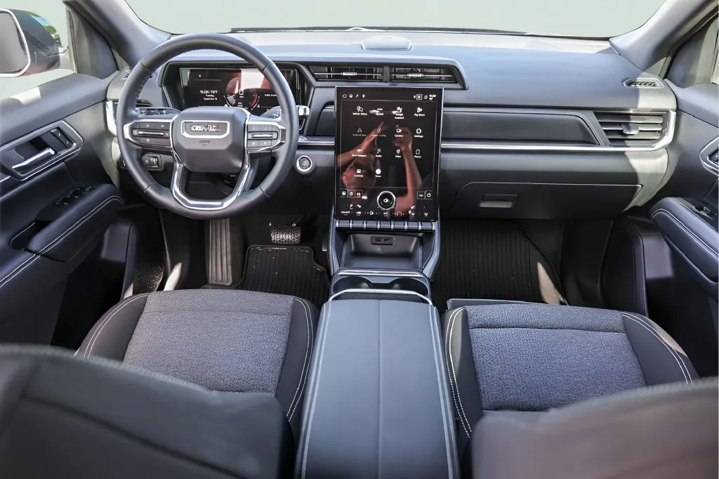 GMC Terrain photo 25