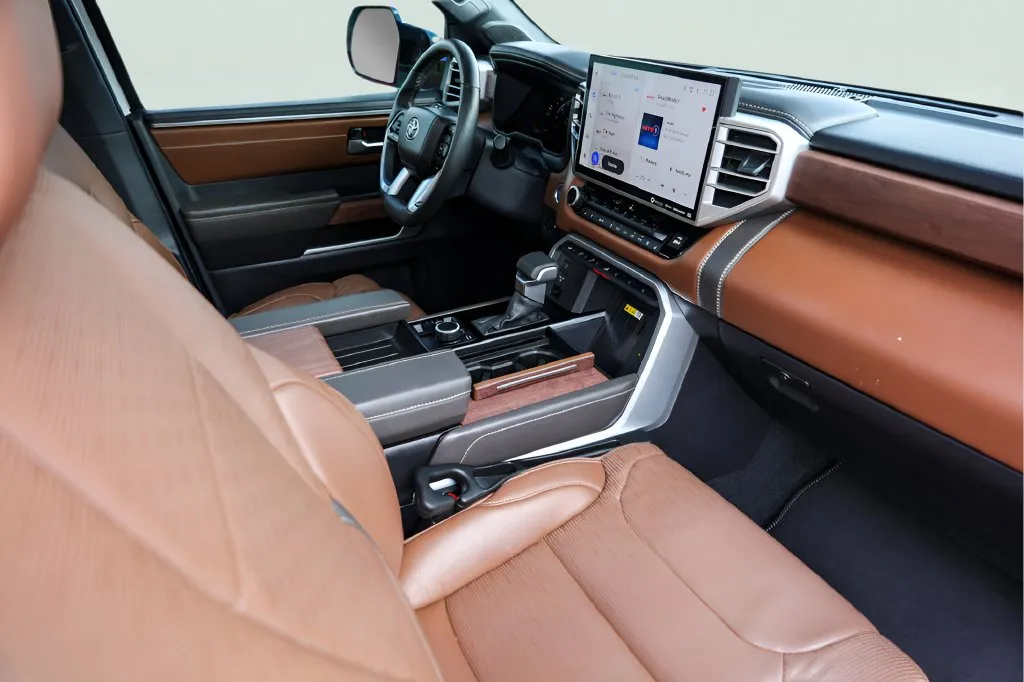 Toyota Tundra photo 31