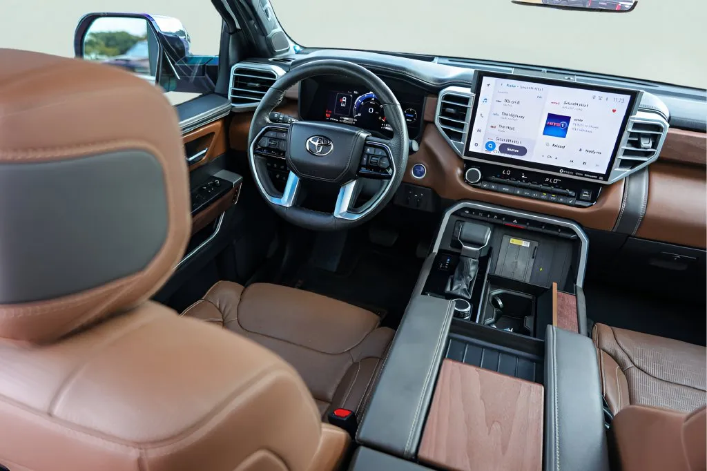 Toyota Tundra photo 28