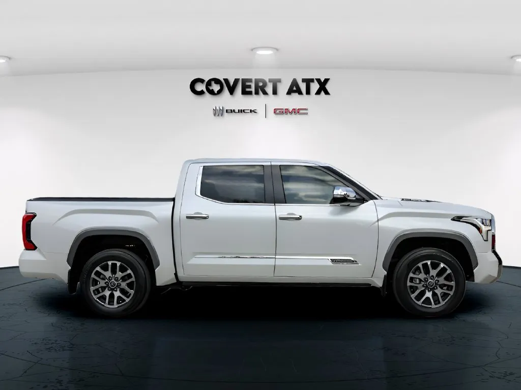 Toyota Tundra photo 7