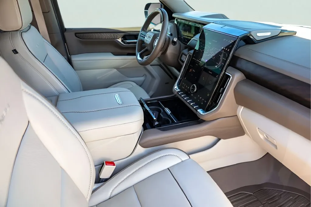 GMC Yukon XL photo 34