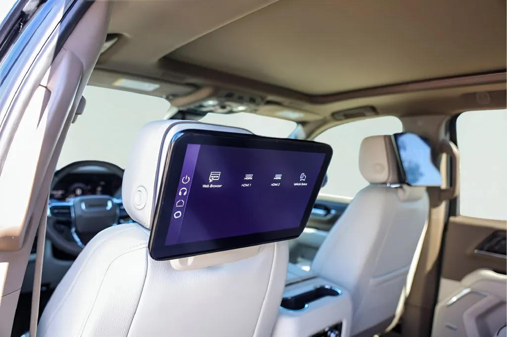GMC Yukon XL photo 29