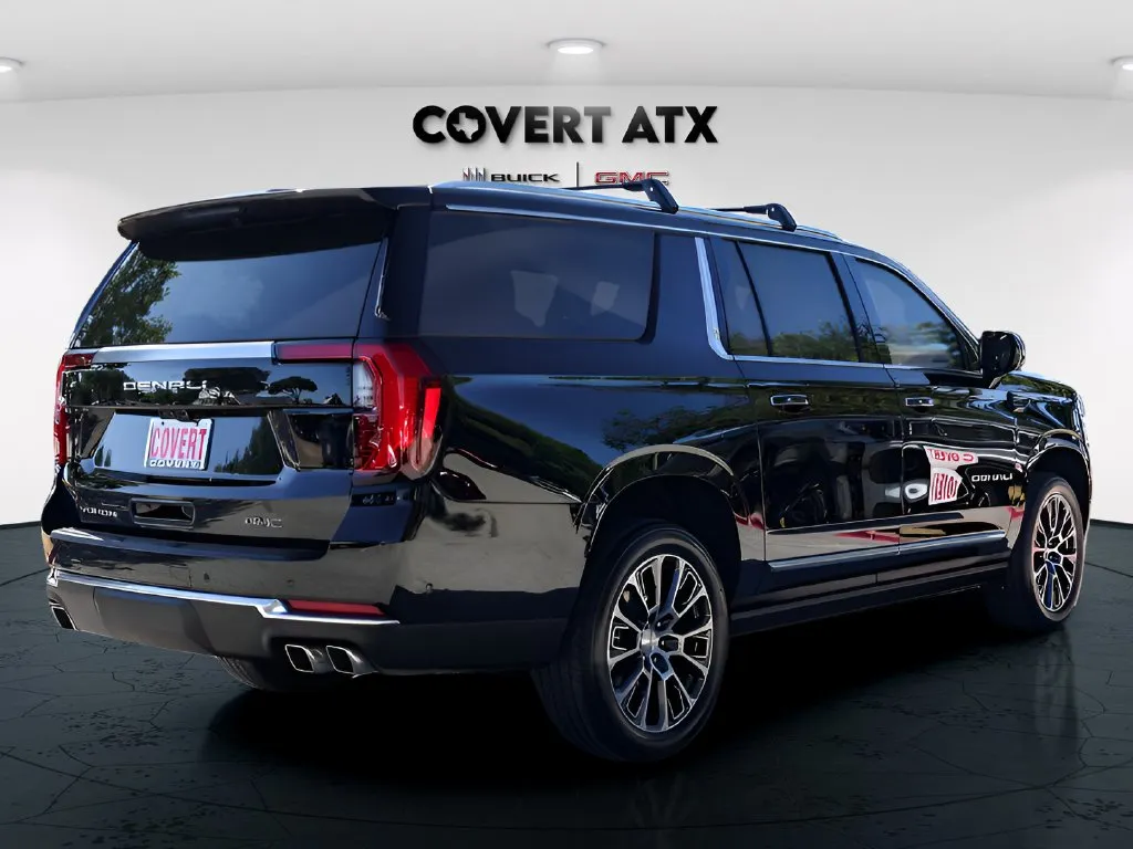 GMC Yukon XL photo 7
