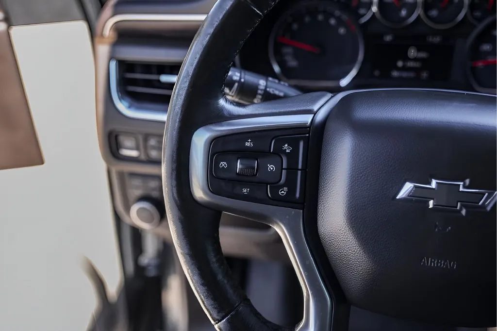 Chevrolet Tahoe photo 17