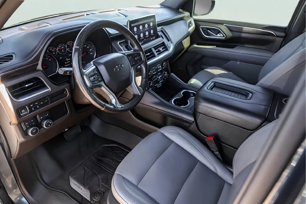 Chevrolet Tahoe photo 13