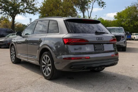 More photos of 2023 Audi Q7 45 Premium Plus at Covert Buick GMC, TX