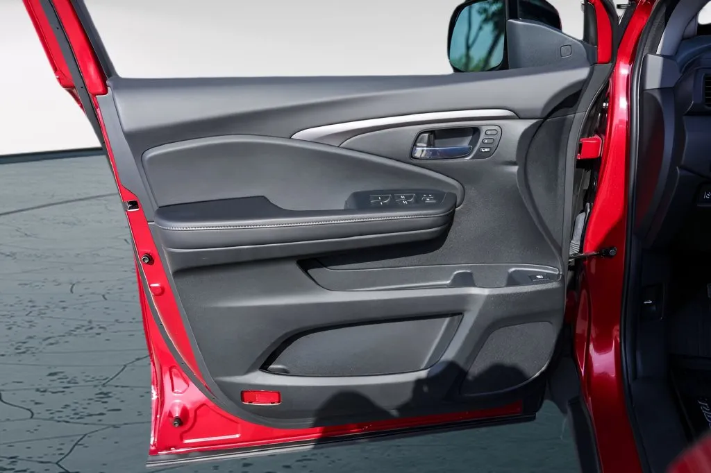 Honda Ridgeline photo 27