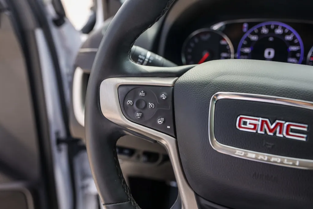 GMC Terrain photo 16