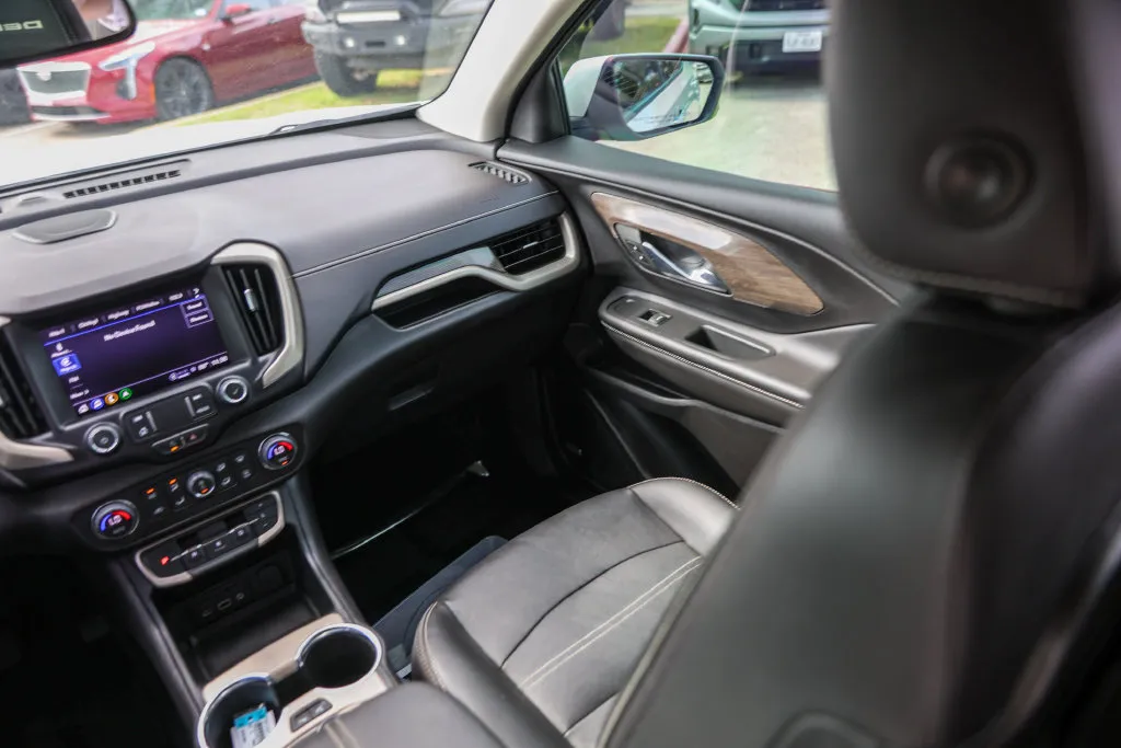 GMC Terrain photo 31