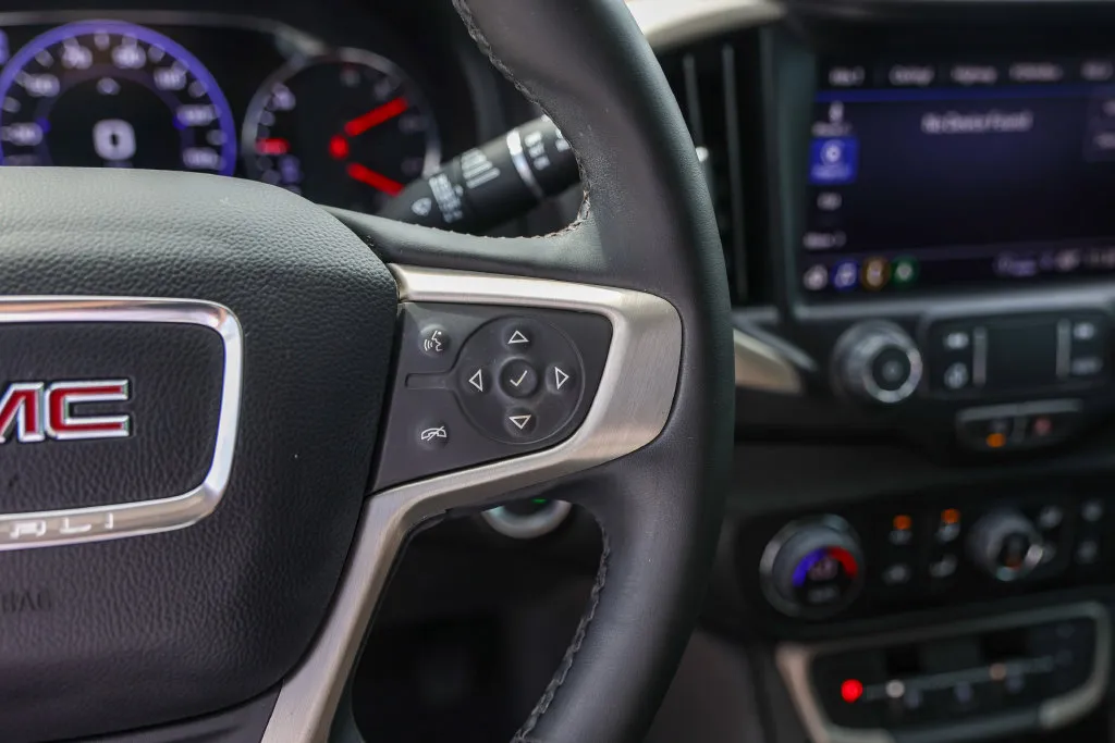 GMC Terrain photo 15