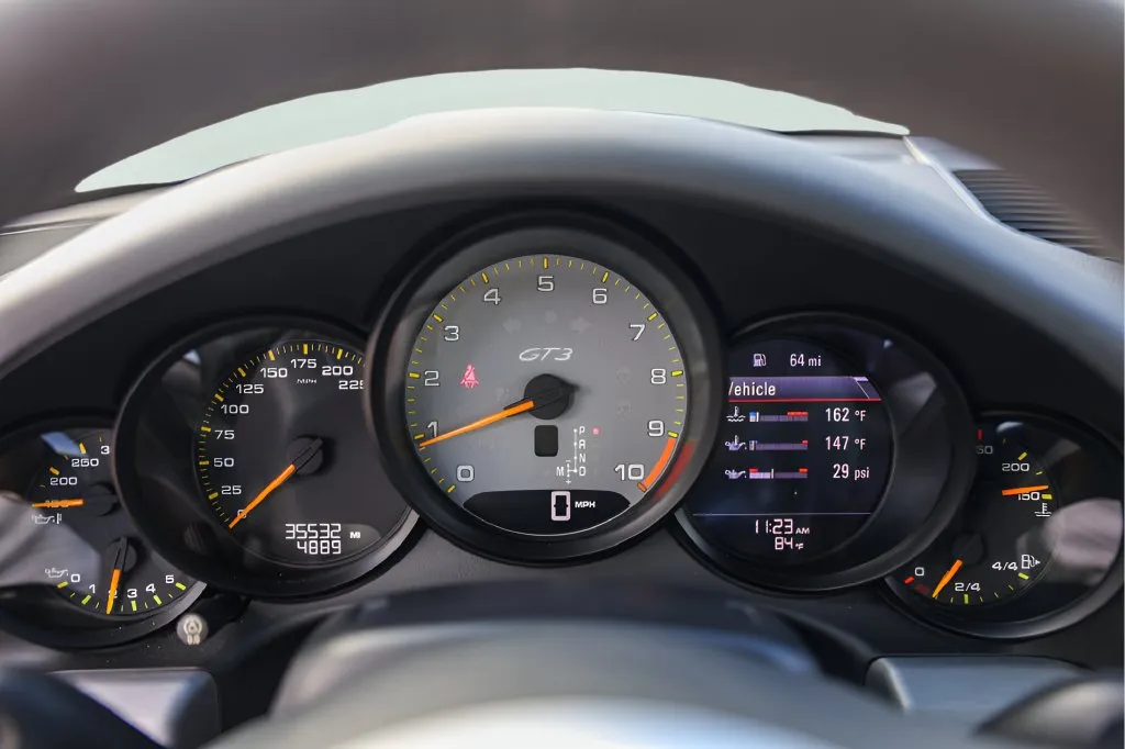 Porsche 911 photo 15