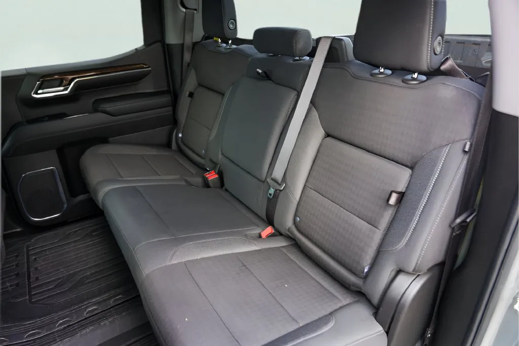 GMC Sierra photo 25
