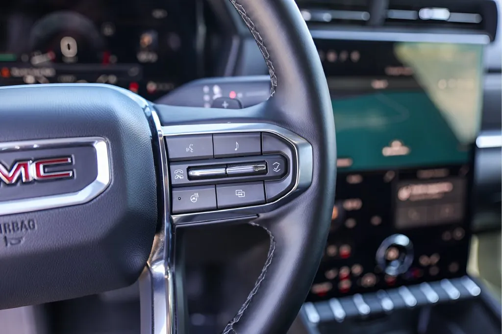 GMC Terrain photo 15