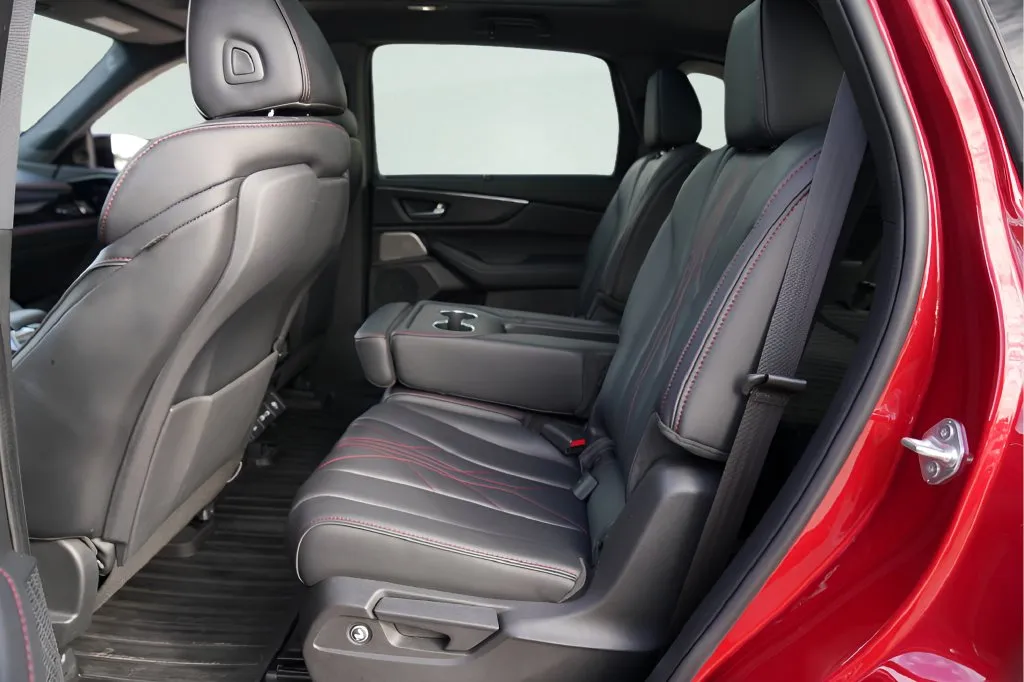 Acura MDX photo 31