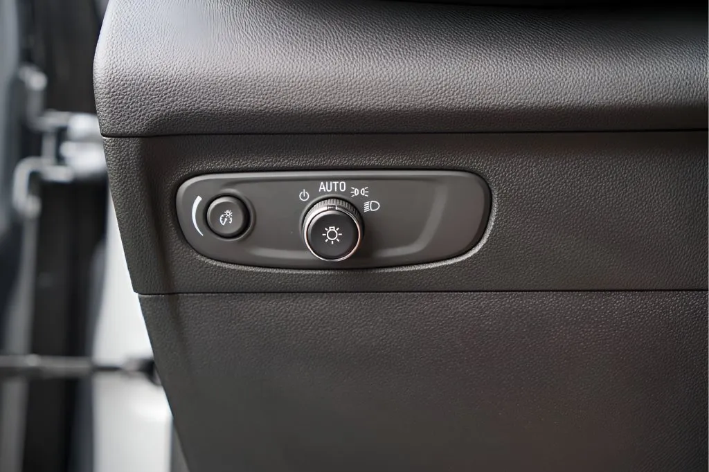 Buick Envision photo 20