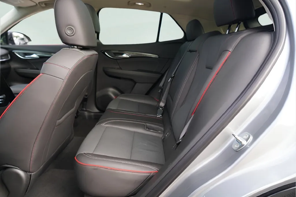 Buick Envision photo 30