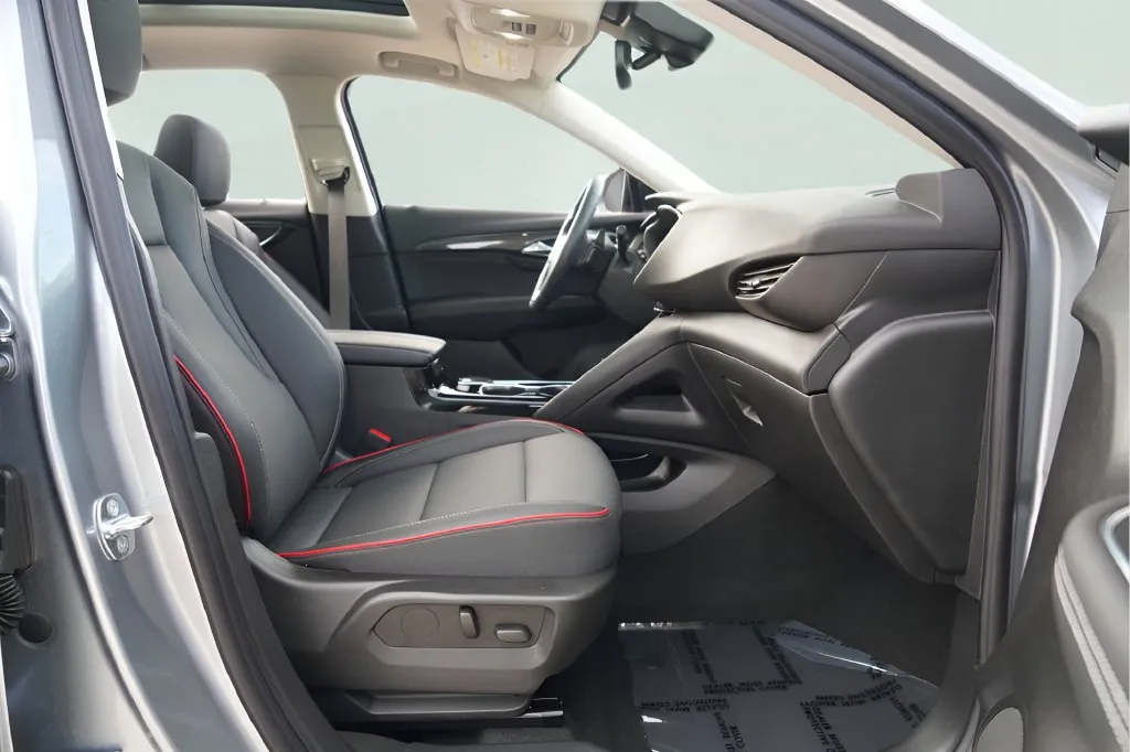 Buick Envision photo 24