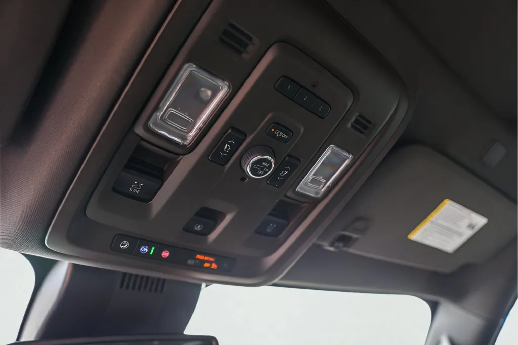 Chevrolet Tahoe photo 23