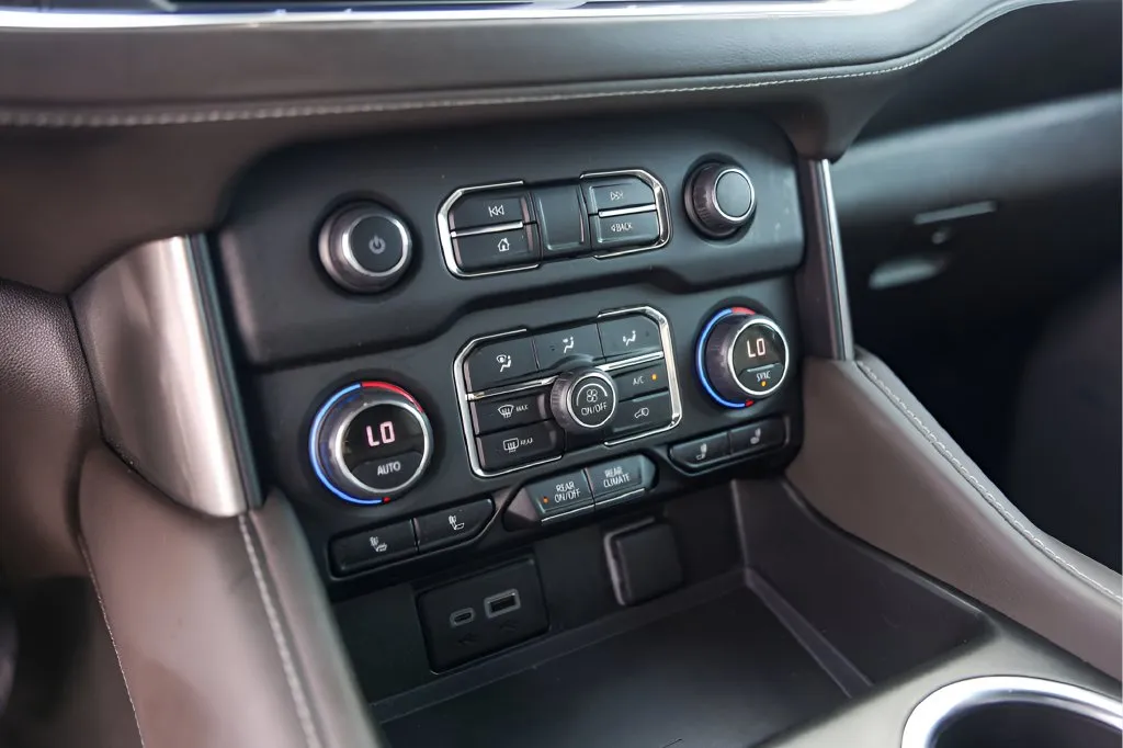 Chevrolet Tahoe photo 22