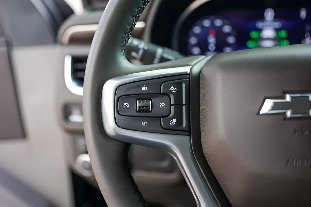 Chevrolet Tahoe photo 16