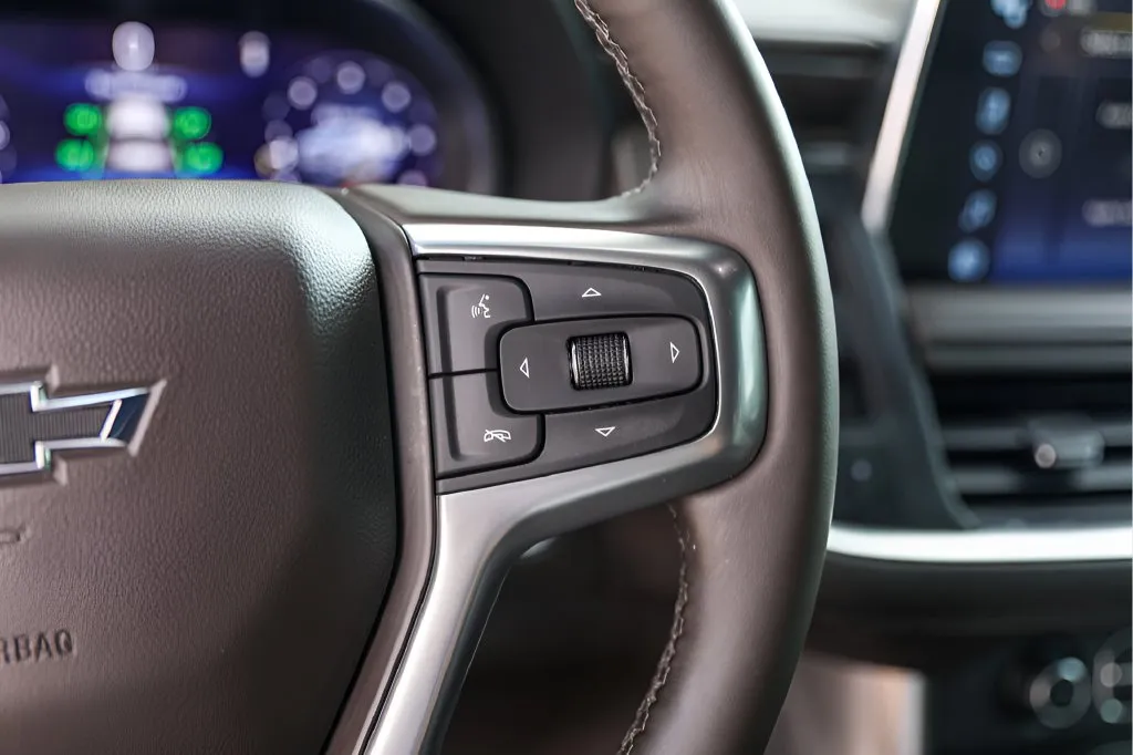 Chevrolet Tahoe photo 15