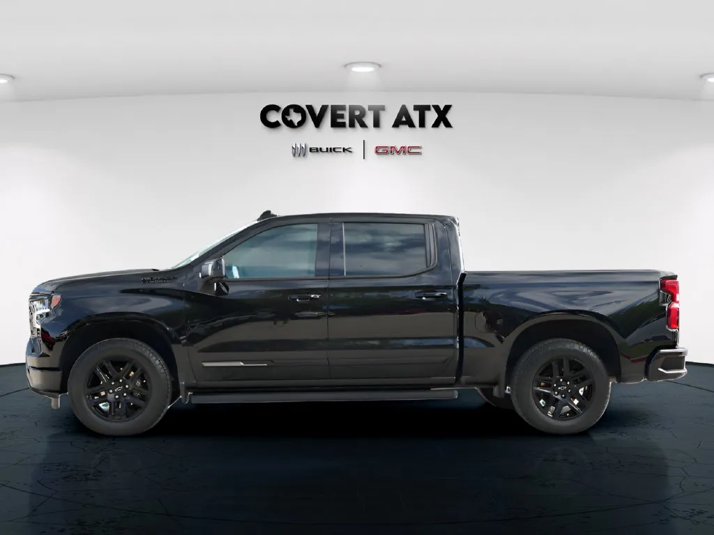 Chevrolet Silverado photo 3