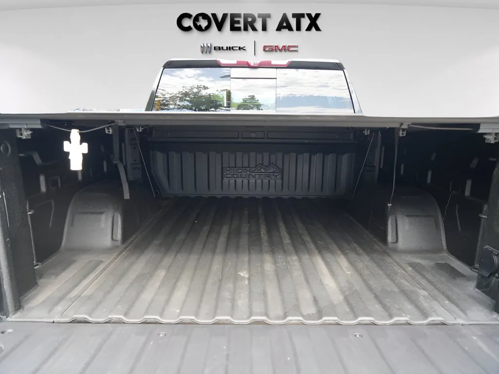 Chevrolet Silverado photo 6