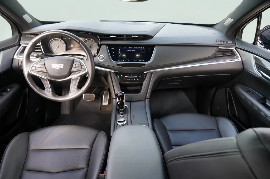 Cadillac XT5 photo 24