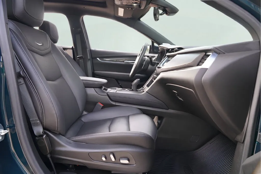 Cadillac XT5 photo 22