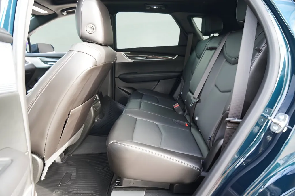 Cadillac XT5 photo 28