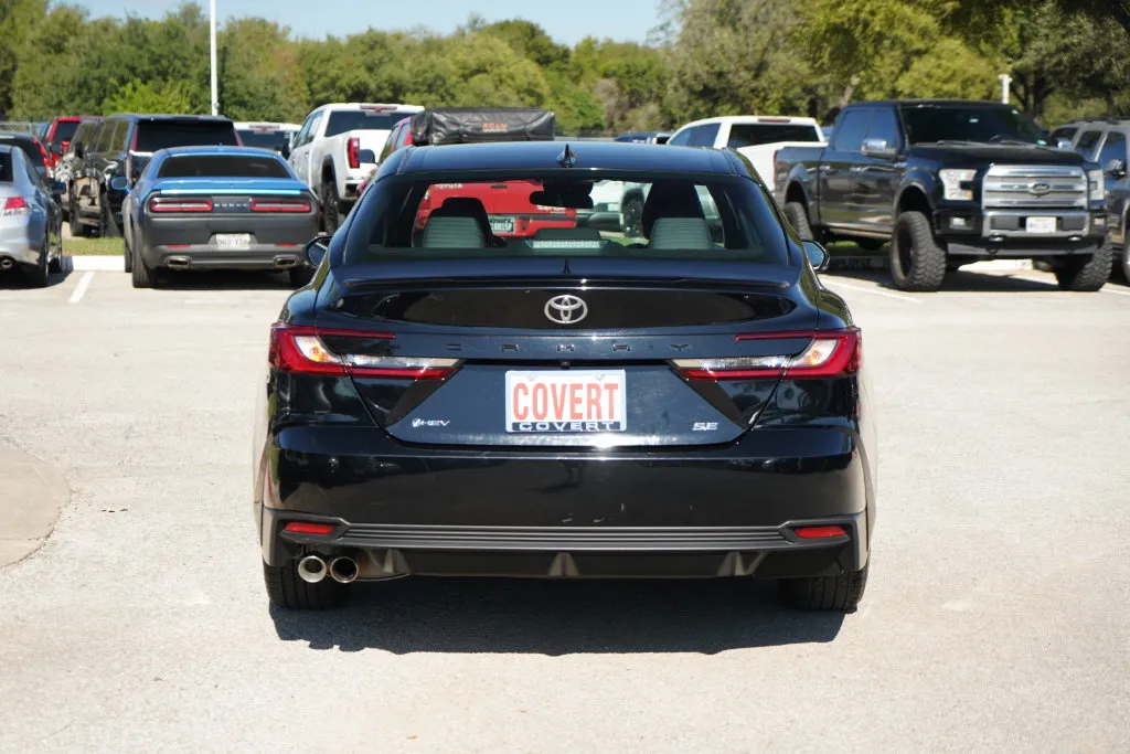 Toyota Camry photo 6