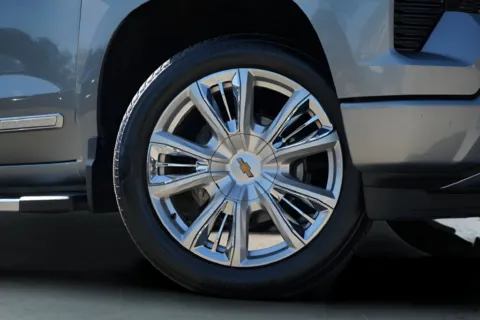 Another view of 2023 Chevrolet Silverado 1500 High Country for sale in Austin, TX at Covert Buick GMC