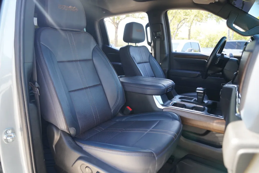 Chevrolet Silverado photo 23