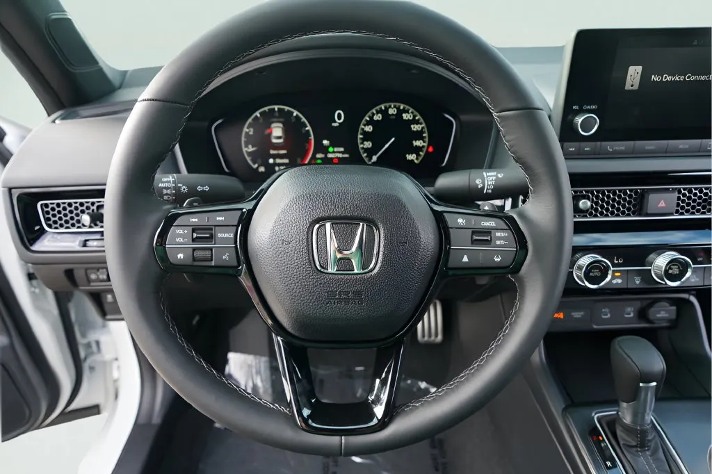 Honda Civic photo 11
