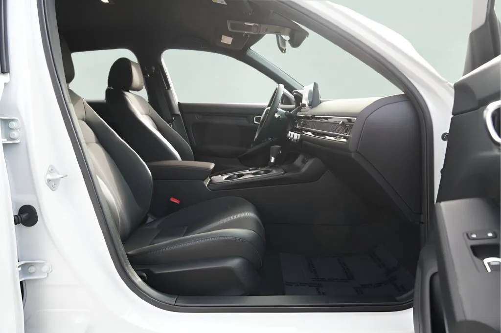 Honda Civic photo 23