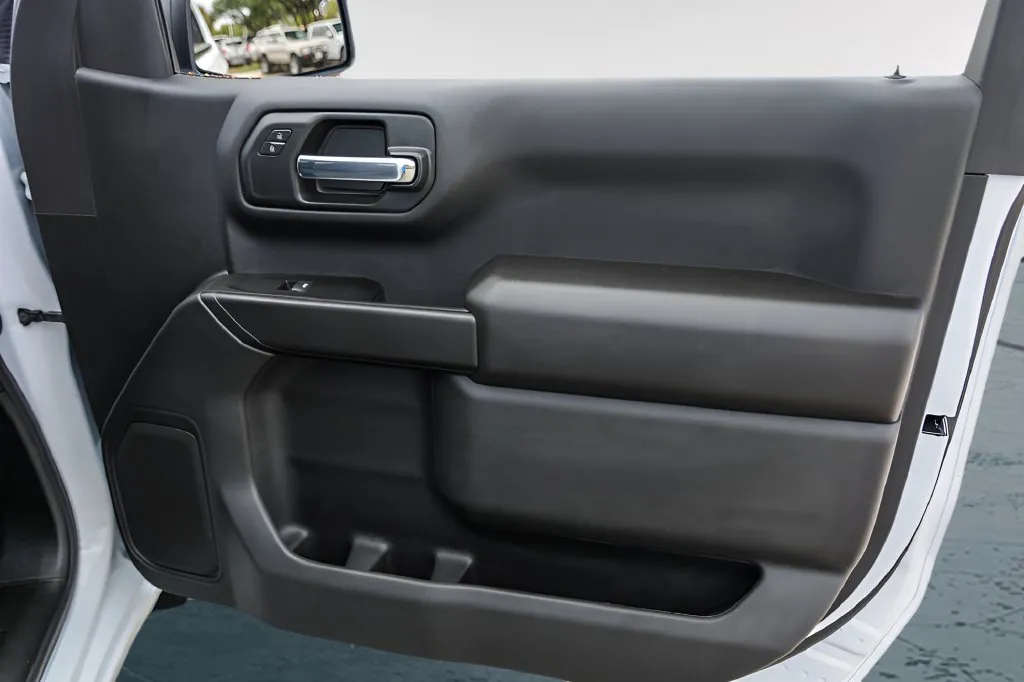 GMC Sierra photo 23