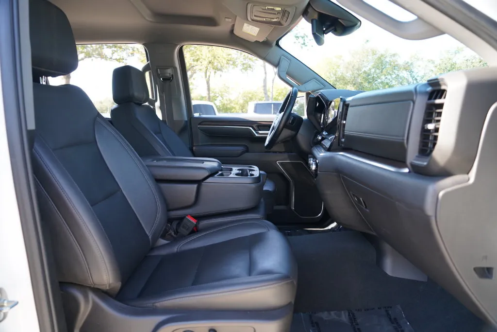 GMC Sierra photo 22