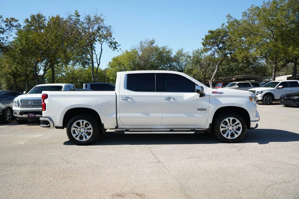 Chevrolet Silverado photo 5
