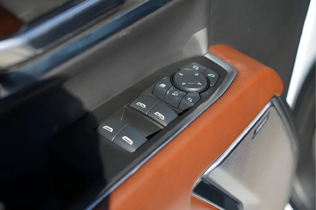 GMC Sierra photo 20