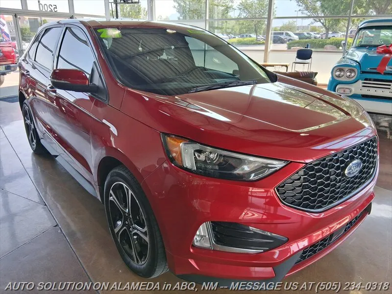 2021 Ford Edge ST's photo