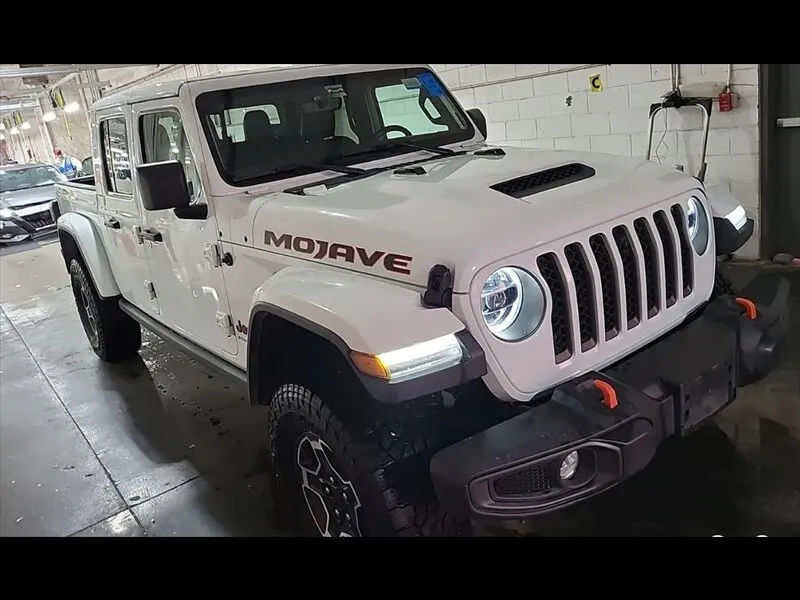 2023 Jeep Gladiator Mojave's photo