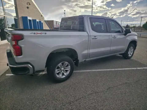 More photos of 2022 Chevrolet Silverado 1500 LT at Truck Solutions NM, NM