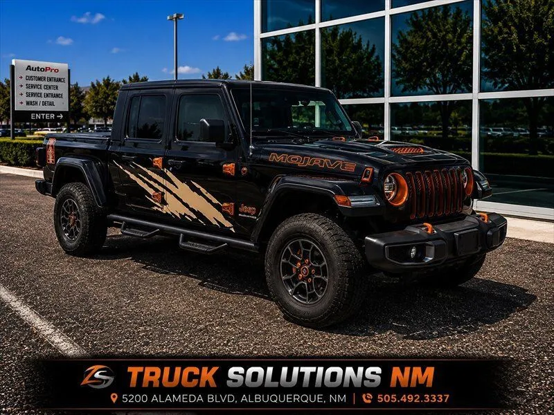 Black 2021 Jeep Gladiator Mojave for sale in Albuquerque, NM