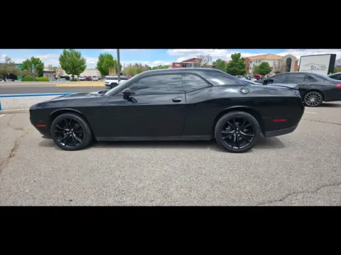 Silver 2017 Dodge Challenger SXT for sale in Albuquerque, NM