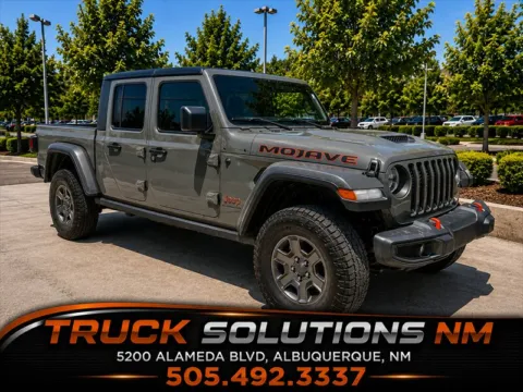 Yellow 2023 Jeep Gladiator Mojave for sale in Albuquerque, NM