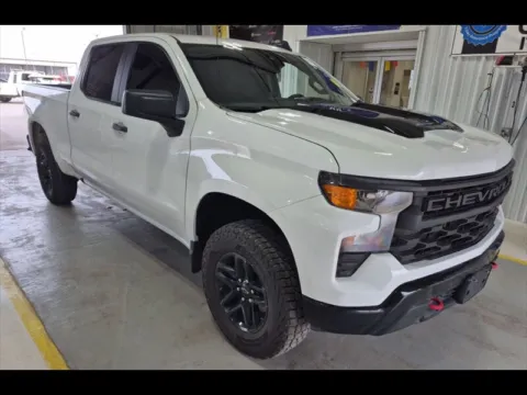 White 2023 Chevrolet Silverado 1500 Custom Trail Boss for sale in Albuquerque, NM