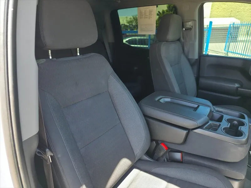 2023 Chevrolet Silverado 1500 Custom - Photo 23