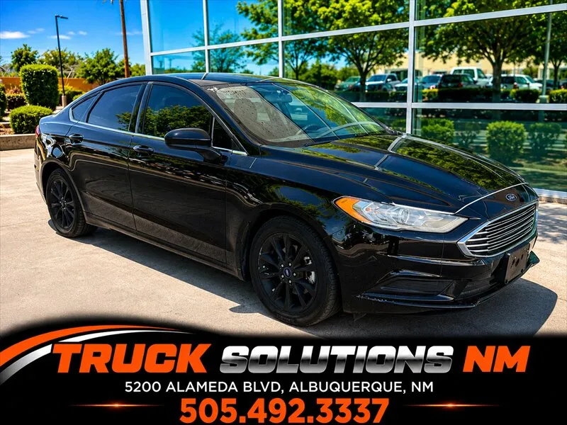 Black 2017 Ford Fusion SE for sale in Albuquerque, NM