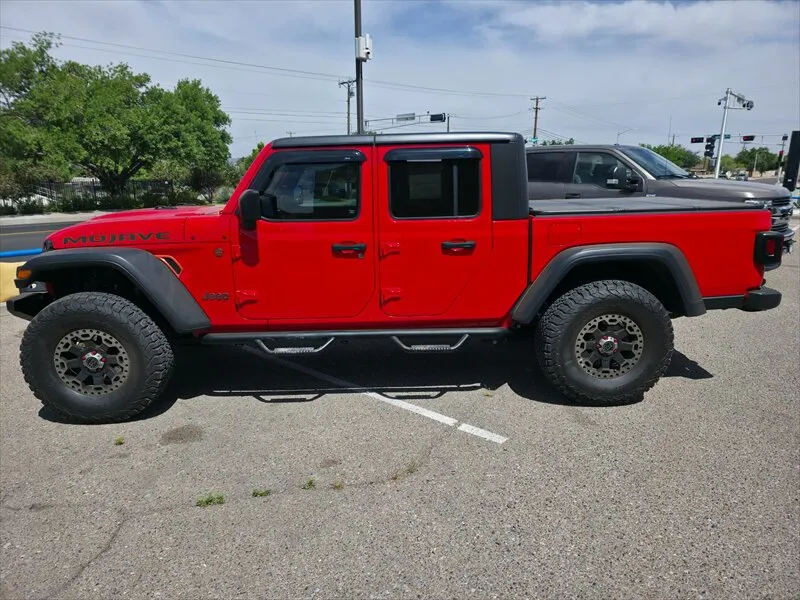 2021 Jeep Gladiator Mojave's photo